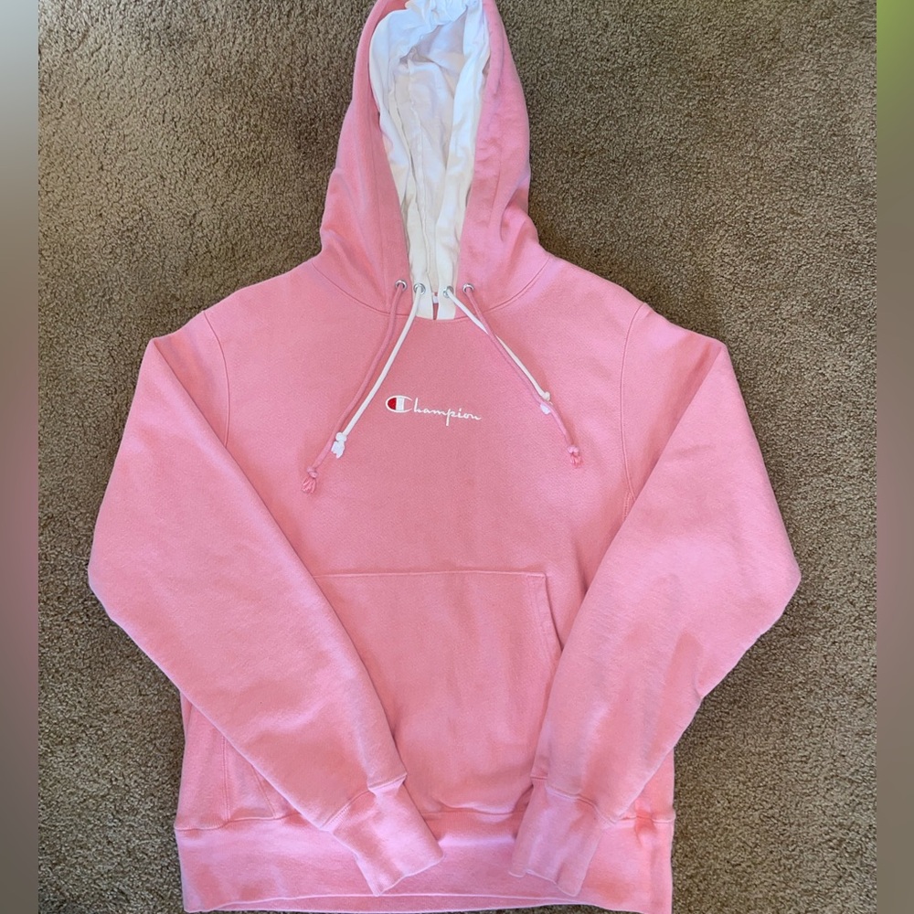 Brand new women’s Champion pink sweatshirt